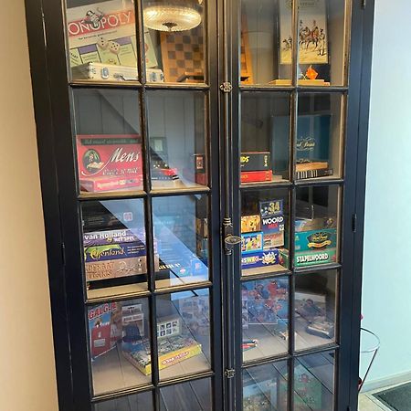 Gastenverblijf Door De Poort Tilburg Ngoại thất bức ảnh