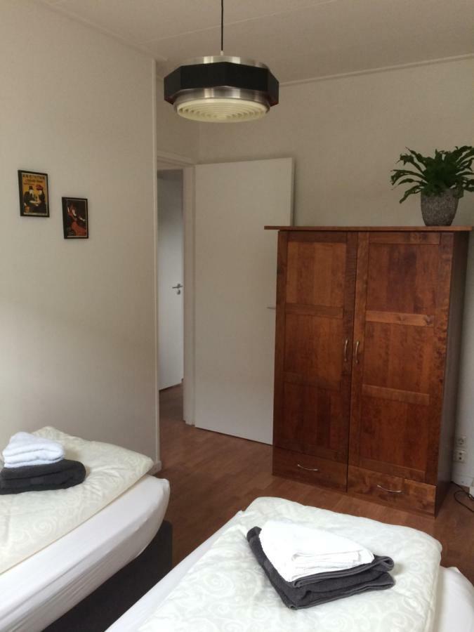 Gastenverblijf Door De Poort Tilburg Ngoại thất bức ảnh
